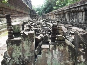 Ta Keo temple ruins a lifestyle of travel