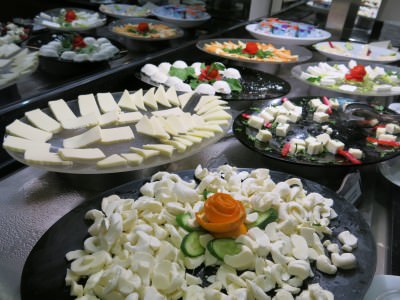 cheese breakfast at otel senbayrak