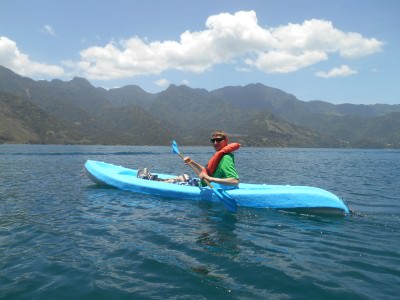 lago atitlan kayak