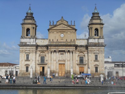 backpacking guatemala city cathedral