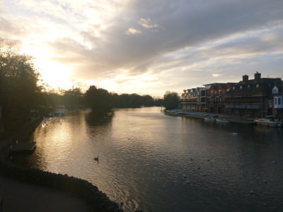 Sunset at the River Thames by the Sir Christopher Wren Hotel and Spa.