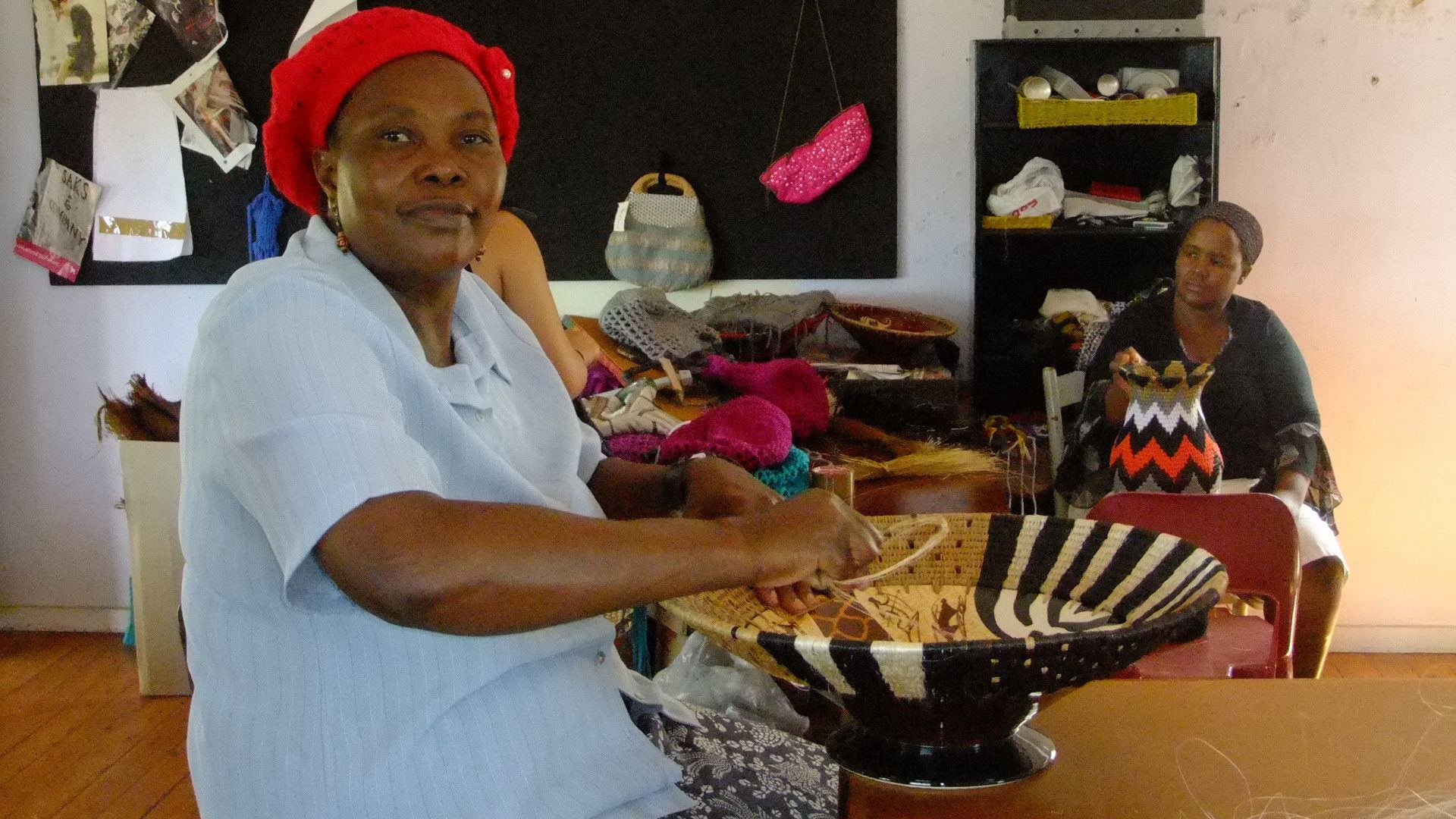 Backpacking in Swaziland: Touring Gone Rural Handmade Gifts Centre