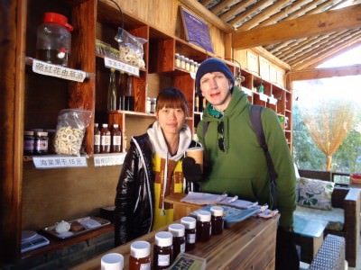 Jonny Blair trying peach tea in Shuhe Old Town