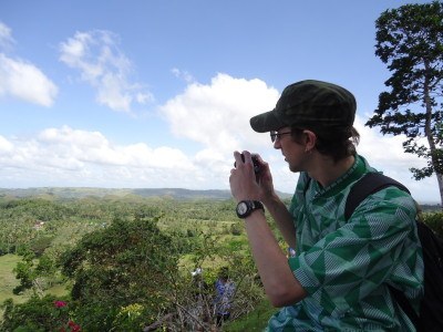 Backpacking in the Philippines: Touring Chocolate Hills, Bohol Island