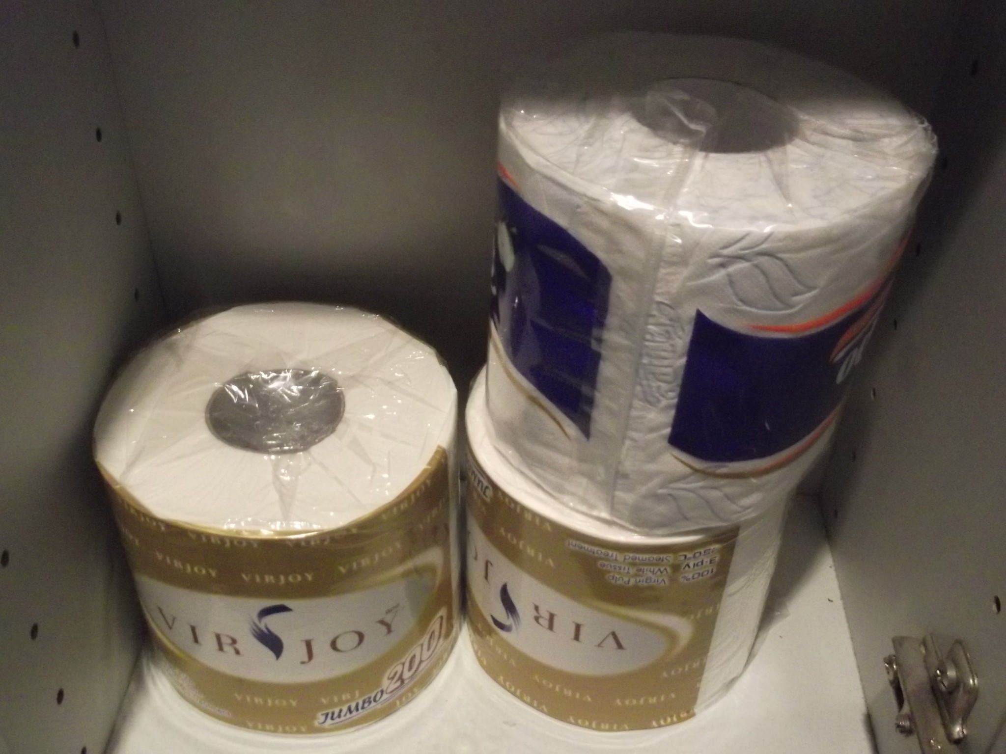 Dont stop living a lifestyle of travel - toilet roll is a travel essential!