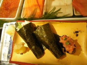 Jonny Blair criticising sushi in Tokyo Japan