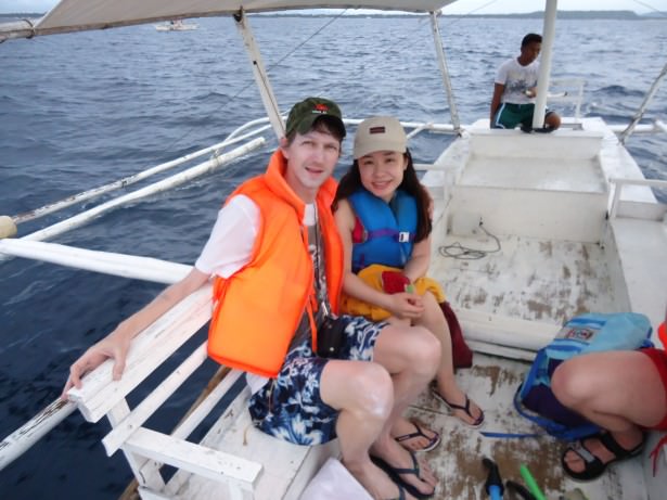 Jonny and Panny dolphin watching in Philippines