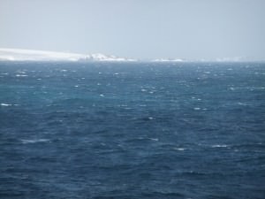 Aitcho Islands Antarctica arrival