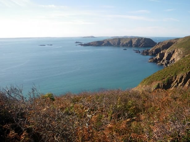 view out to sea at sark