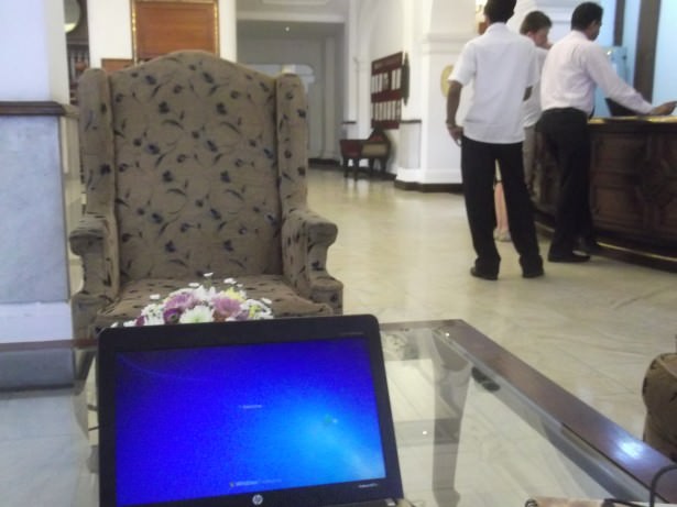 travel blogging kandy sri lanka