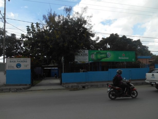 Great location on Avenida Almirante Americo Tomas in the Mandarin area of Dili.
