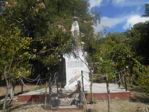 A monument in Vila