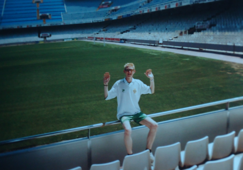 Loving my experience visiting the Mestalla while backpacking in Valencia back in 2003.