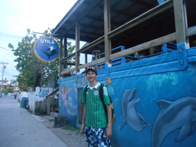Getting my PADI Licence at Utila Dive Centre in Honduras.