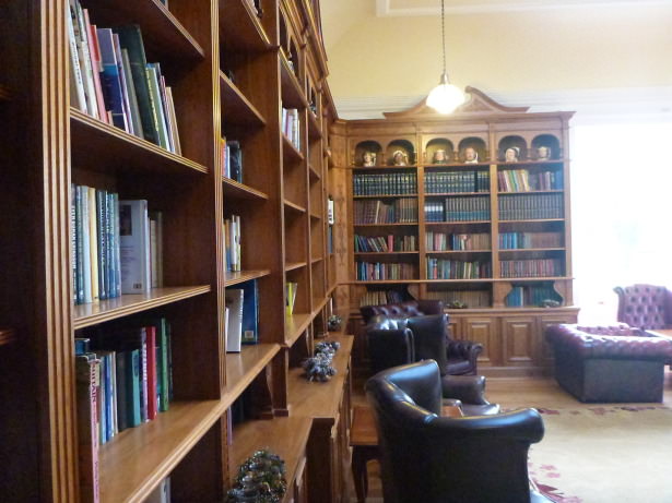 The library at Doxford Hall.