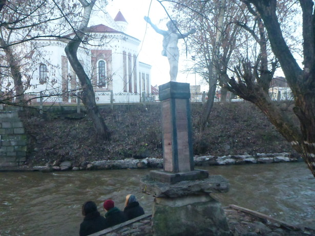 Statues down by the River Vilnia