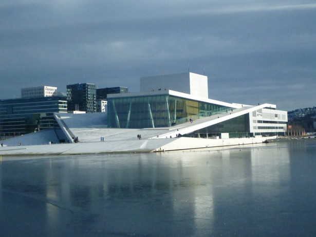 The fantastic Norwegian Ballet and Opera building.