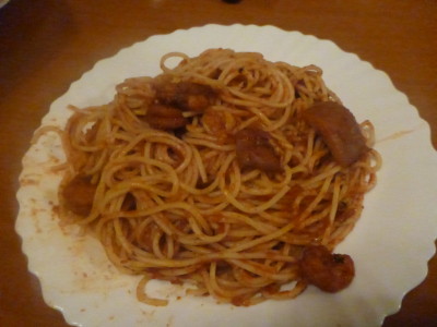 Spaghetti with squid