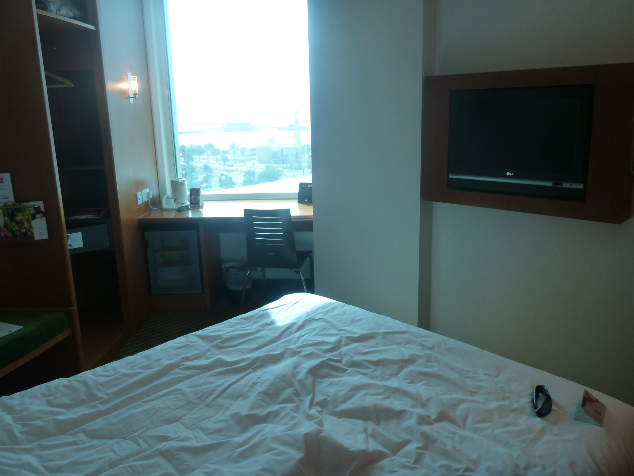 Staying at the Ibis Salmiya Hotel, Kuwait City, Kuwait - Don't Stop Living