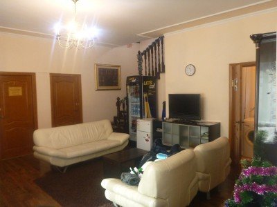 Relaxed lounge in Almaty Backpackers