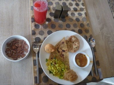 Breakfast at Nidhivan Sarovar Portico