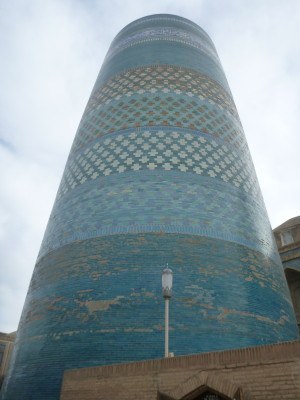 Downtown Khiva/Qhiva - so lonely and desrted.