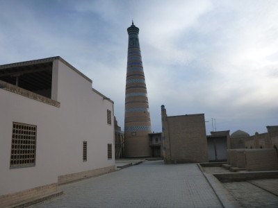 Whackpacking all alone in Khiva