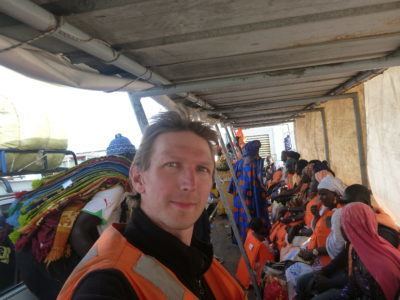 Crossing Senegal by boat at Foundiougne, no backpack