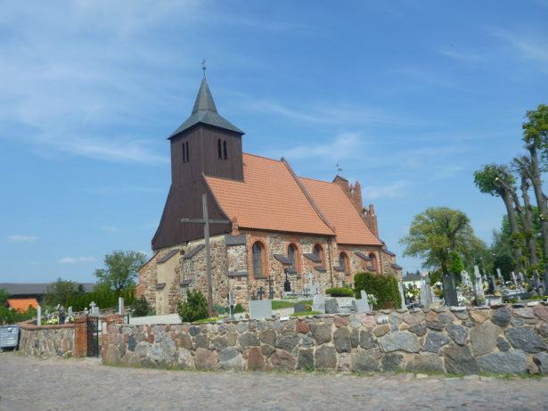 St. Barbara's Church (Kościół Rzymskokatolici Swieto Barbary w Kokoszkowach)