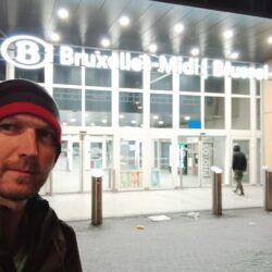 Backpacking In Belgium: How To Get From Brussels To Charleroi Airport