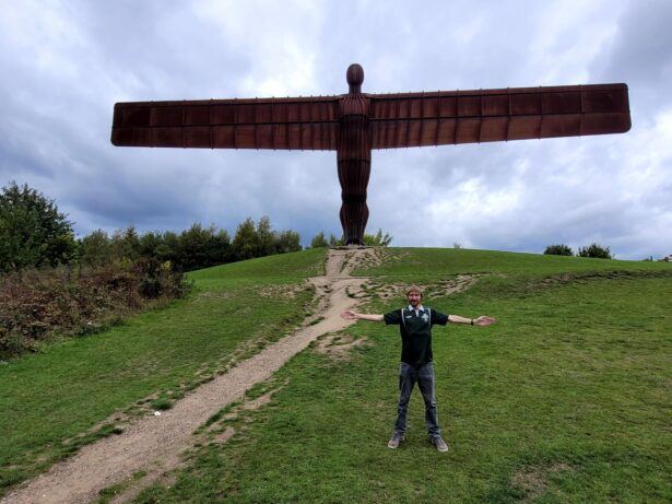 Backpacking In England: How To Visit The Angel Of The North, Gateshead