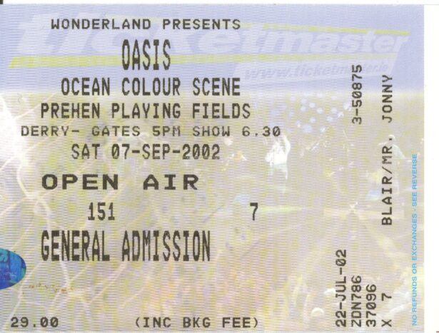 Was There Then: Oasis⚫⚪Live🎸🎙️At Prehen, Doire/Derry/Londonderry, Northern Ireland ☘️🔴✋- September 2002 