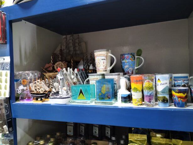 Airport Souvenir Shop Bar, Castries